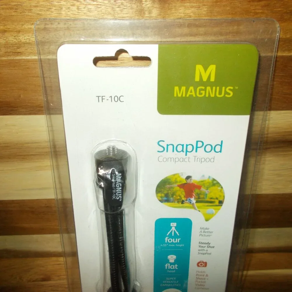 Tabletop Compact Tripod NEW 4.55 IN. Flexible Magnus Max Load 1.1 LB